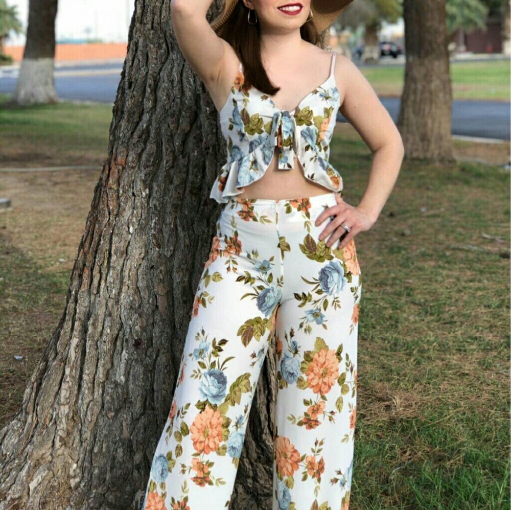 Pants and top SET